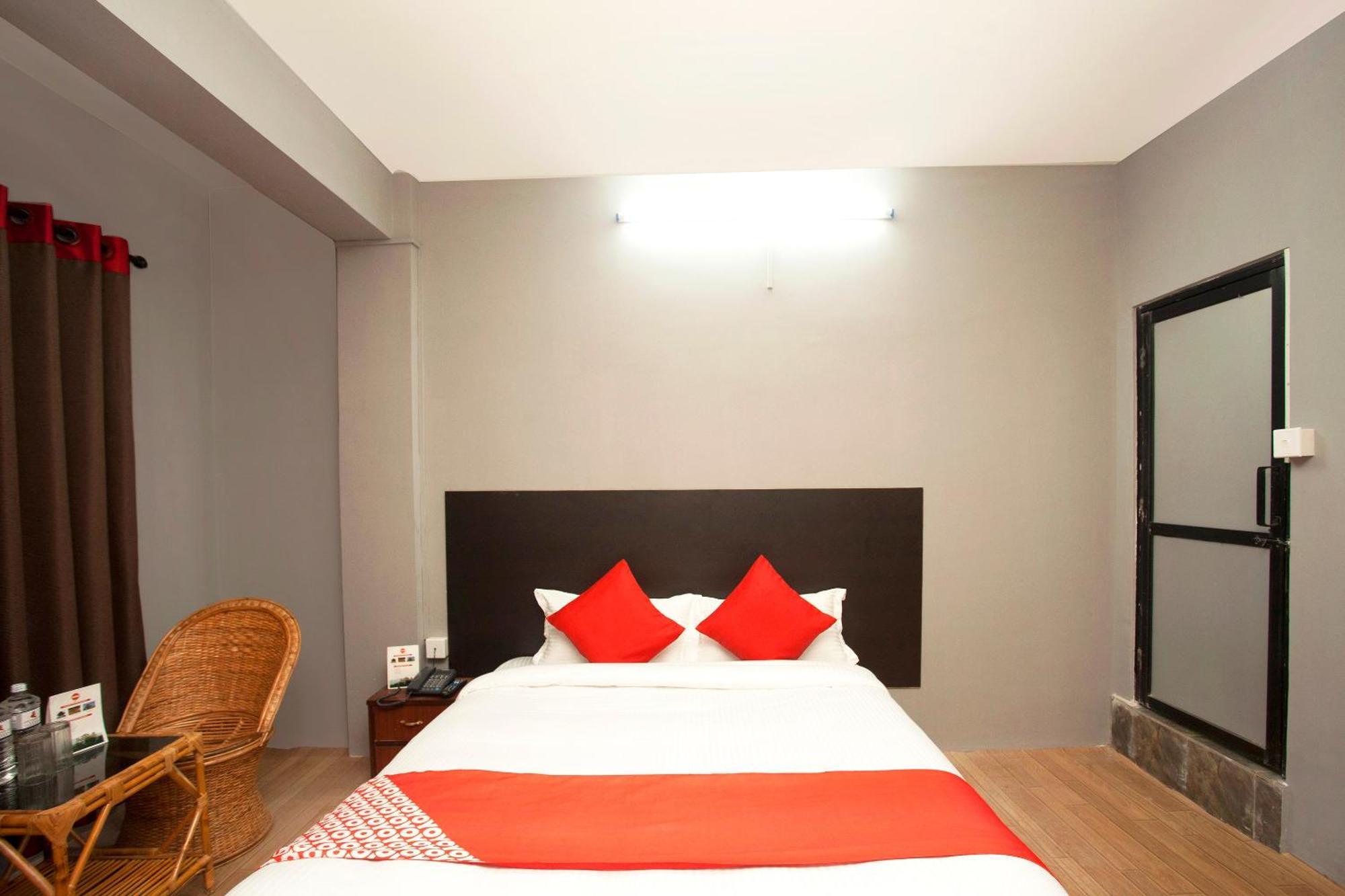 Oyo 587 Hotel Tradition Inn Káthmándú Exteriér fotografie
